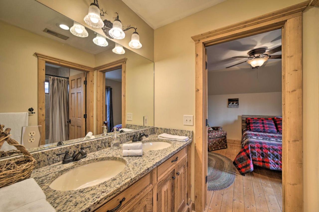 Luxury Cabin Rental In Franklin With Private Hot Tub المظهر الخارجي الصورة